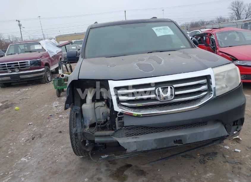 Photo 6 of 2014 Honda Pilot EX (VIN 5FNYF4H45EB038235)