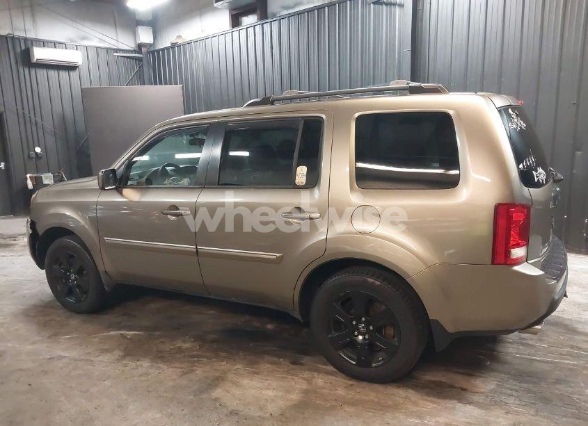 Photo 14 of 2011 Honda Pilot EX (VIN 5FNYF4H46BB105596)