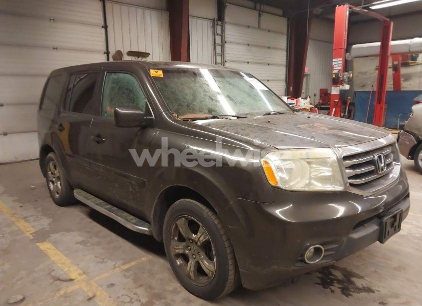 2012 Honda Pilot EX (VIN 5FNYF4H46CB003037) main photo