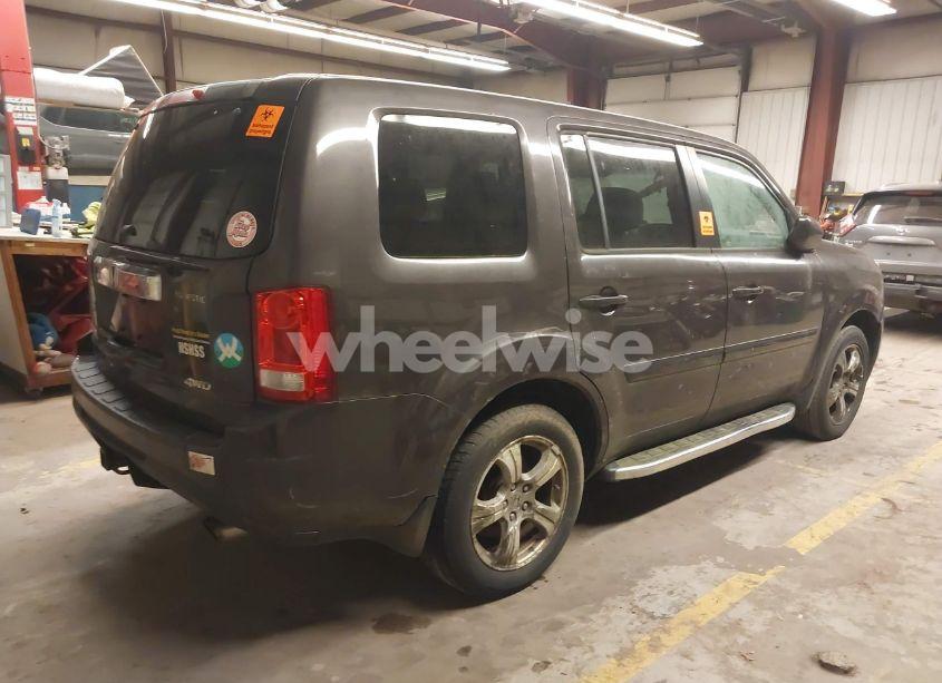 Photo 4 of 2012 Honda Pilot EX (VIN 5FNYF4H46CB003037)