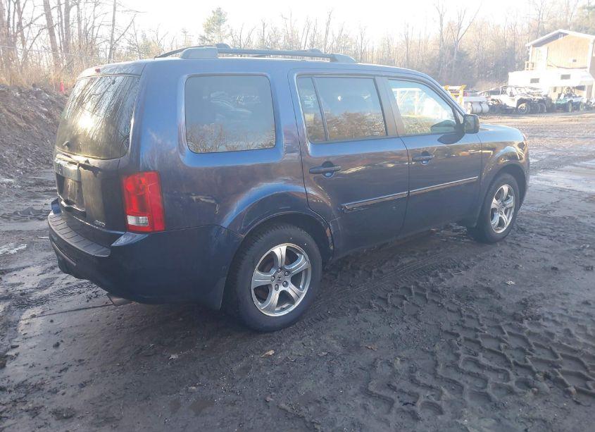 Photo 4 of 2013 Honda Pilot EX (VIN 5FNYF4H46DB015285)
