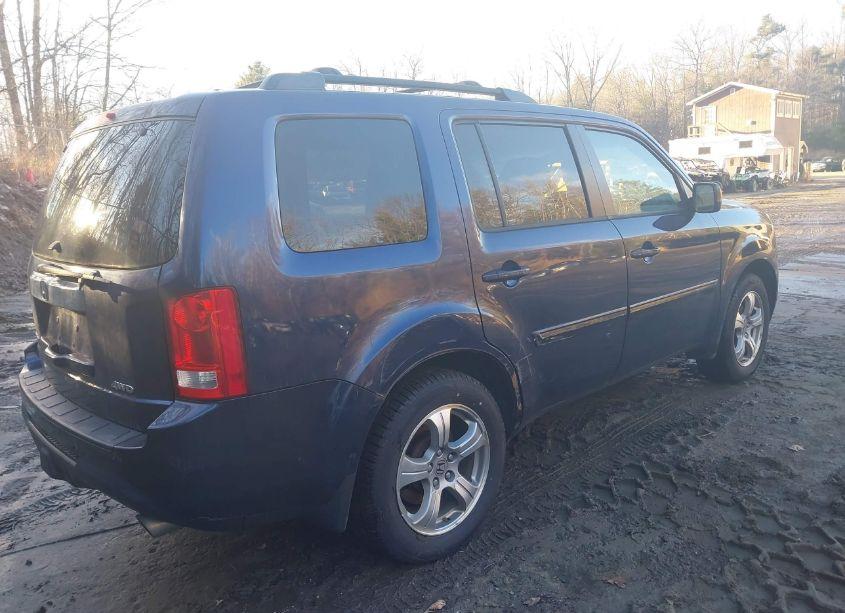 Photo 6 of 2013 Honda Pilot EX (VIN 5FNYF4H46DB015285)