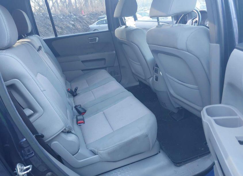 Photo 8 of 2013 Honda Pilot EX (VIN 5FNYF4H46DB015285)