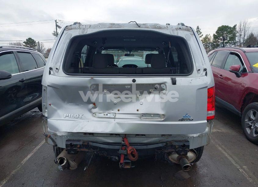 Photo 6 of 2013 Honda Pilot EX (VIN 5FNYF4H46DB080539)