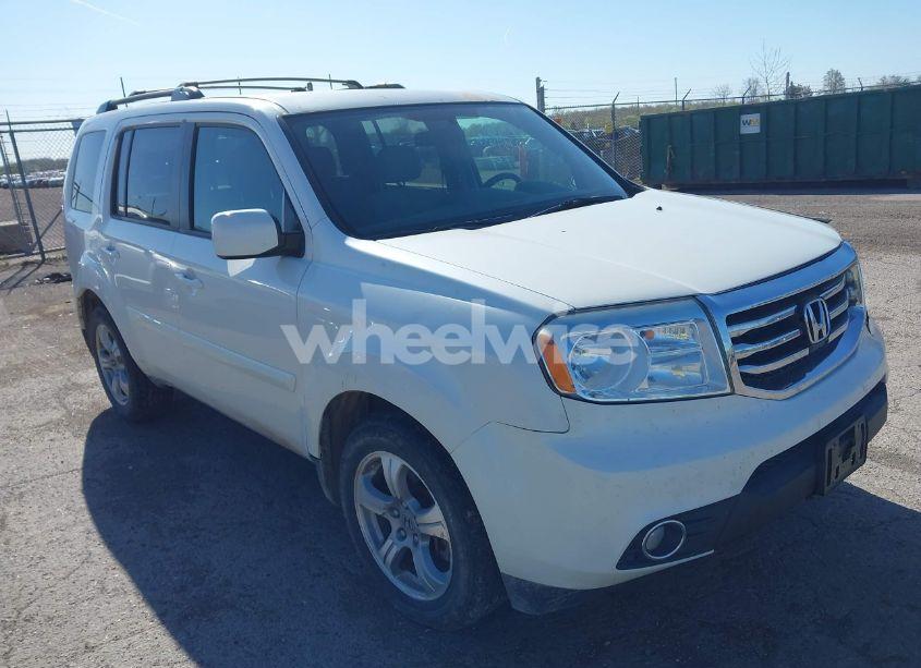 2013 Honda Pilot EX (VIN 5FNYF4H46DB506892) main photo