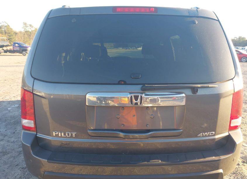 Photo 16 of 2011 Honda Pilot EX (VIN 5FNYF4H47BB055873)