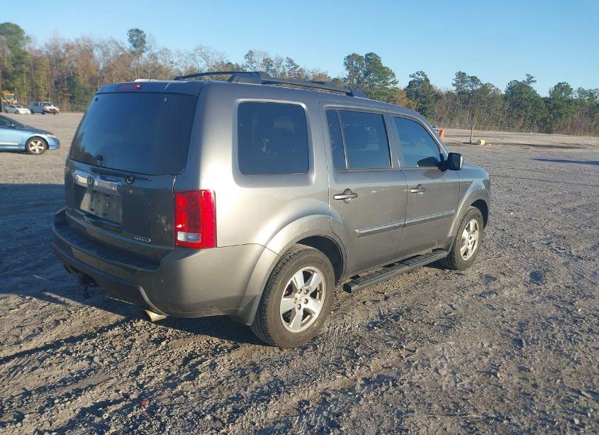 Photo 4 of 2011 Honda Pilot EX (VIN 5FNYF4H47BB055873)