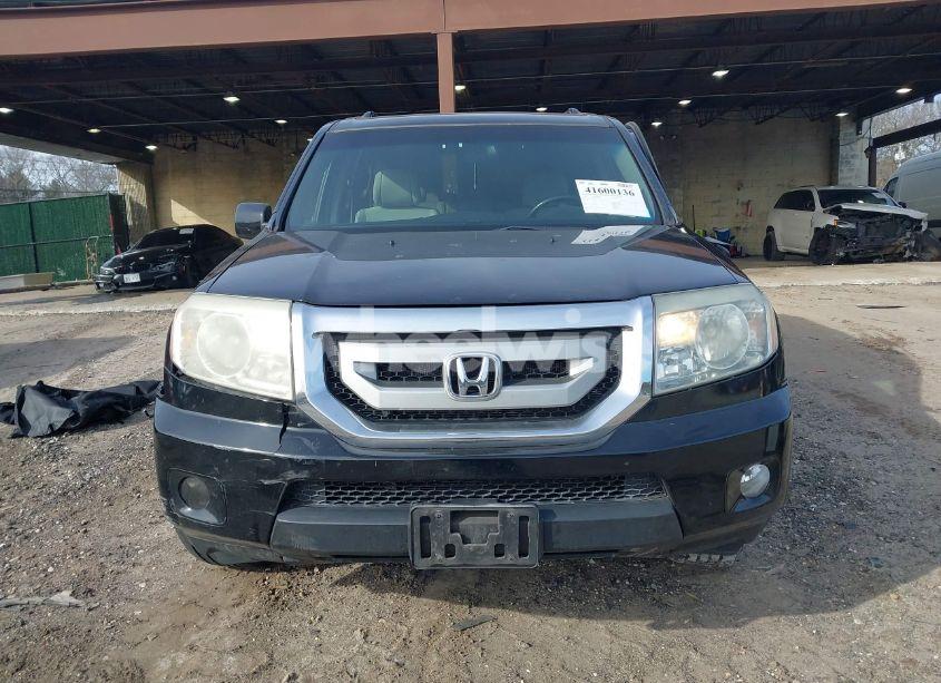 Photo 6 of 2011 Honda Pilot EX (VIN 5FNYF4H47BB091286)