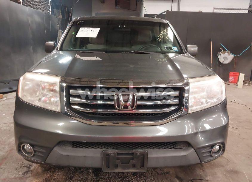 Photo 12 of 2012 Honda Pilot EX (VIN 5FNYF4H47CB023555)