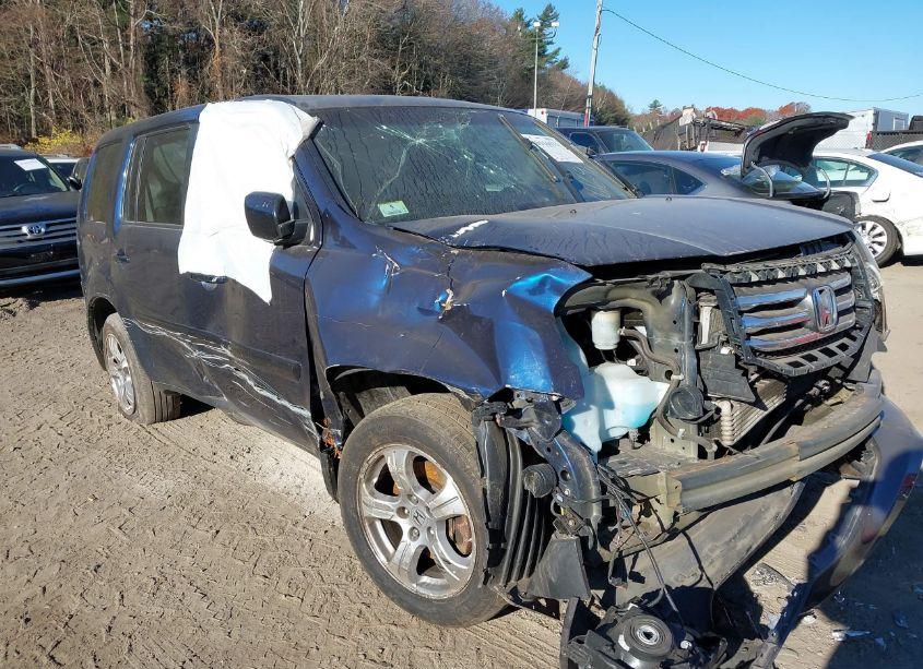 2015 Honda Pilot EX (VIN 5FNYF4H47FB016836) main photo