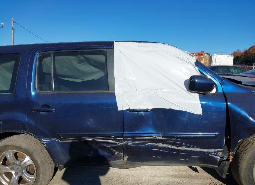 Photo 13 of 2015 Honda Pilot EX (VIN 5FNYF4H47FB016836)