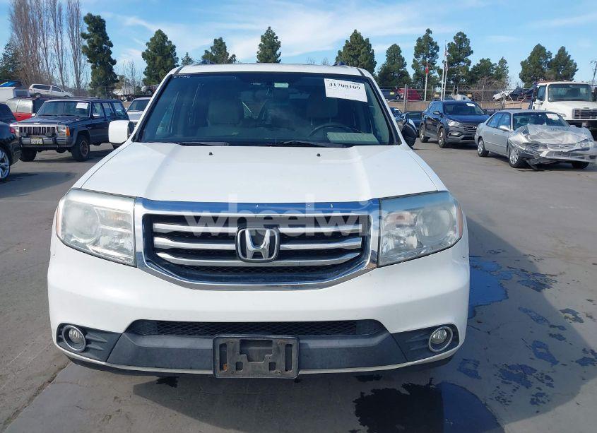 Photo 12 of 2015 Honda Pilot EX (VIN 5FNYF4H47FB025097)