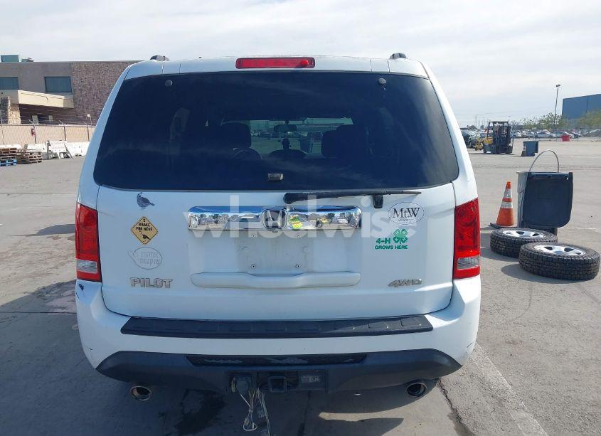 Photo 16 of 2015 Honda Pilot EX (VIN 5FNYF4H47FB025097)