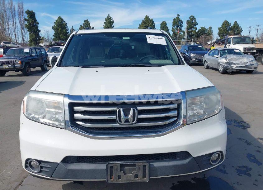 Photo 6 of 2015 Honda Pilot EX (VIN 5FNYF4H47FB025097)