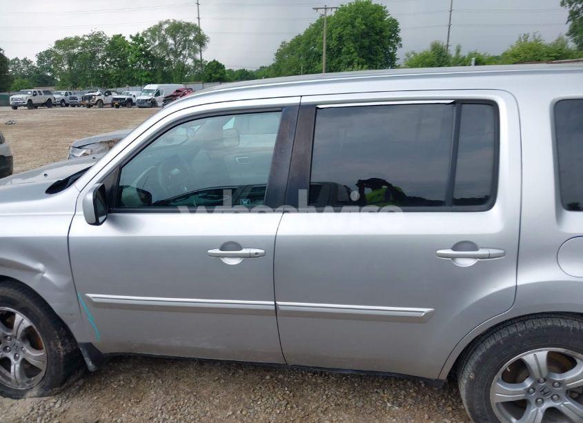 Photo 14 of 2012 Honda Pilot EX (VIN 5FNYF4H48CB001998)