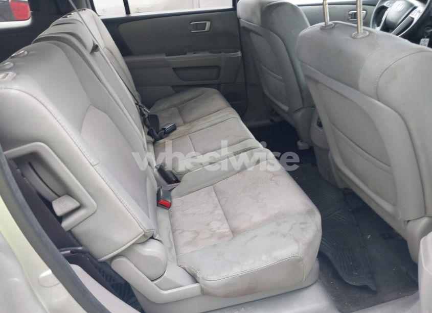 Photo 8 of 2012 Honda Pilot EX (VIN 5FNYF4H48CB001998)