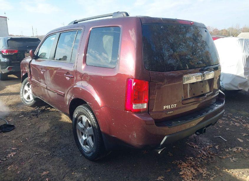 Photo 3 of 2011 Honda Pilot EX (VIN 5FNYF4H4XBB040414)