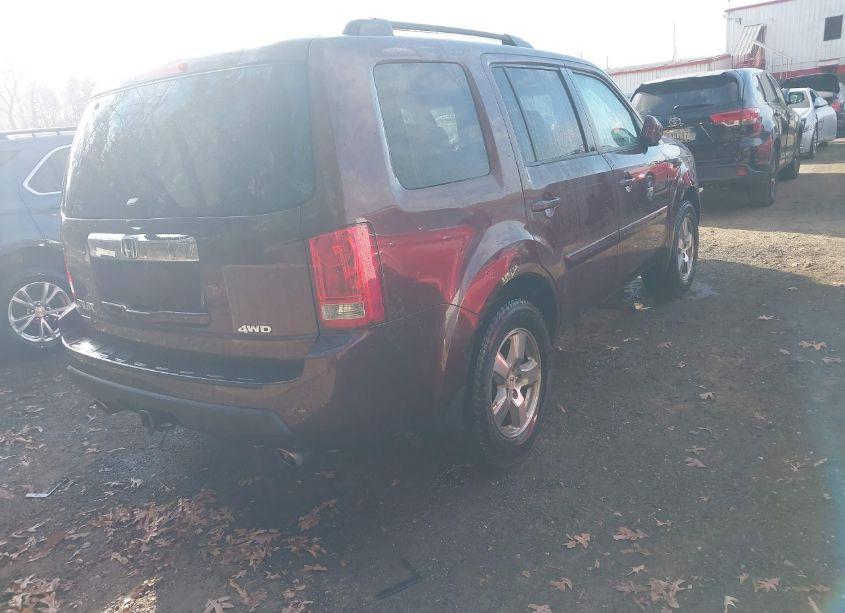 Photo 4 of 2011 Honda Pilot EX (VIN 5FNYF4H4XBB040414)