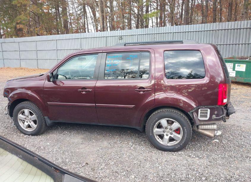 Photo 14 of 2011 Honda Pilot EX (VIN 5FNYF4H4XBB072487)