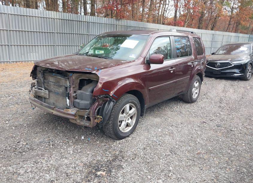 Photo 2 of 2011 Honda Pilot EX (VIN 5FNYF4H4XBB072487)