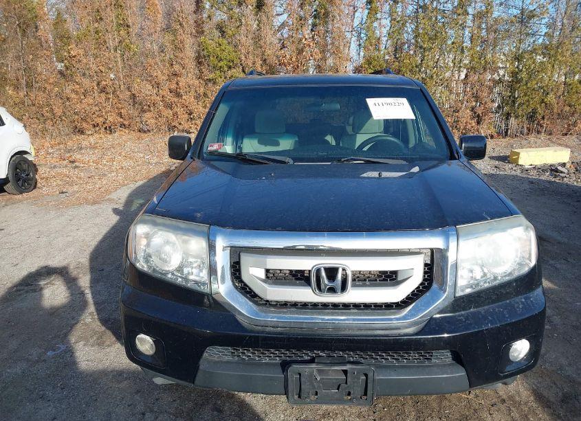 Photo 12 of 2011 Honda Pilot EX (VIN 5FNYF4H4XBB105553)