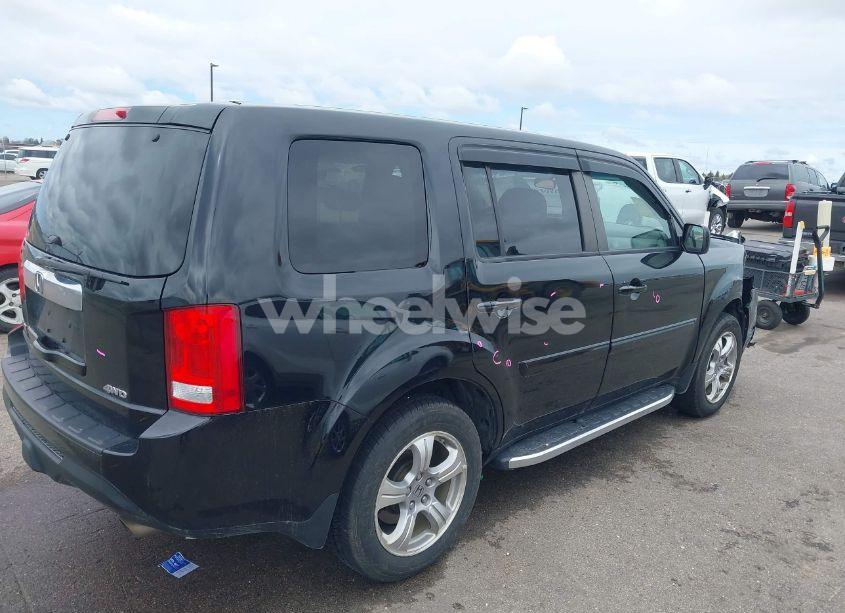 Photo 4 of 2012 Honda Pilot EX (VIN 5FNYF4H4XCB017989)