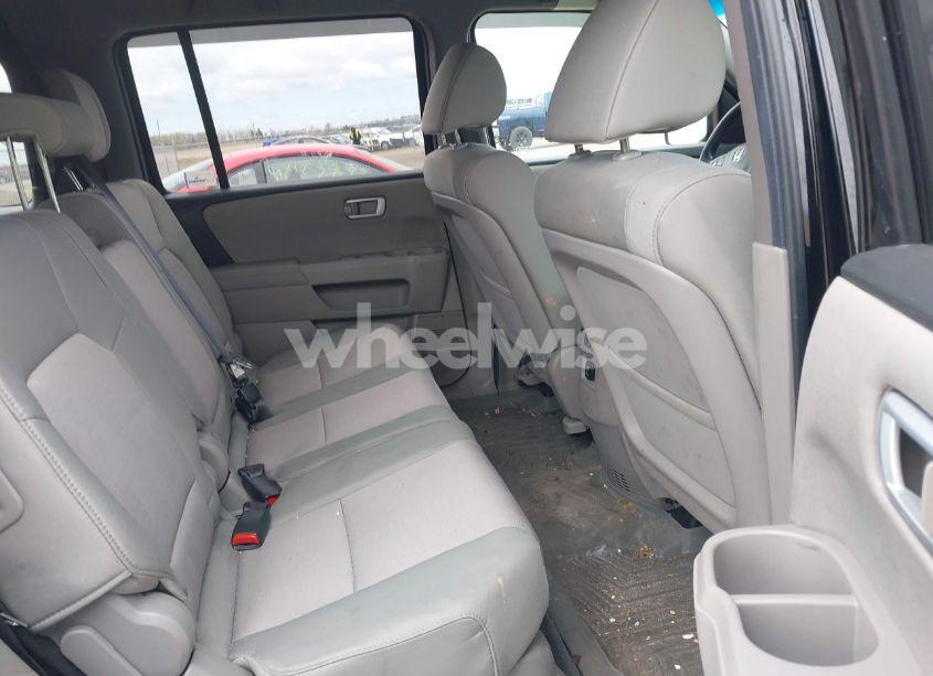 Photo 8 of 2012 Honda Pilot EX (VIN 5FNYF4H4XCB017989)