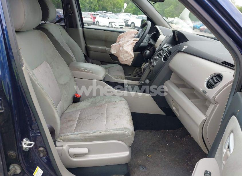 Photo 5 of 2013 Honda Pilot EX (VIN 5FNYF4H4XDB003334)