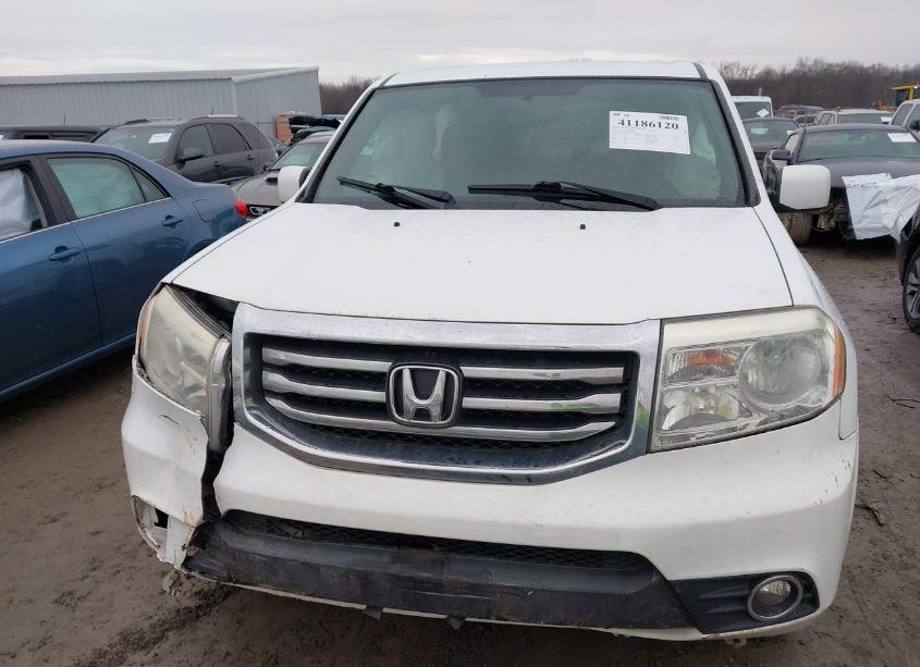 Photo 13 of 2015 Honda Pilot EX (VIN 5FNYF4H4XFB018564)