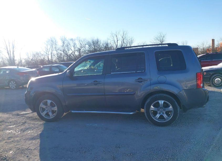 Photo 14 of 2015 Honda Pilot EX (VIN 5FNYF4H4XFB073578)