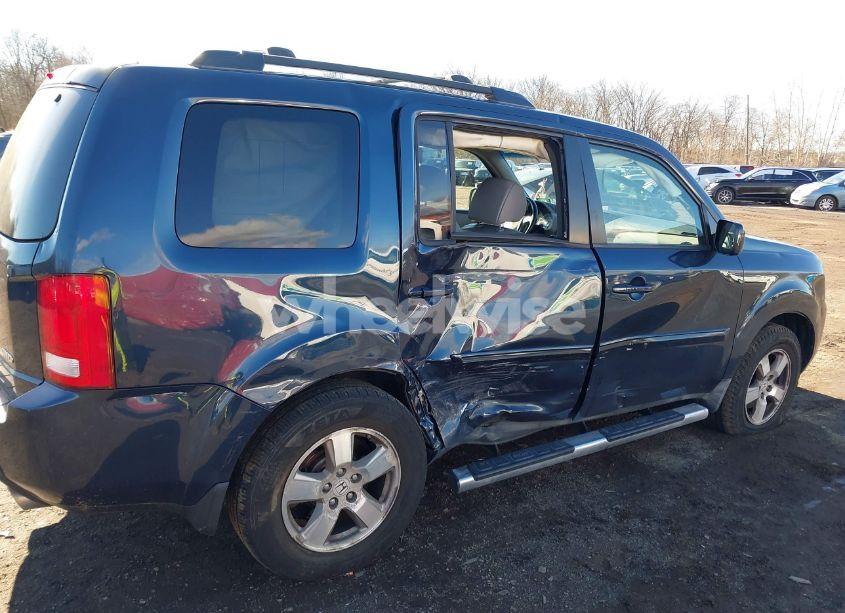 Photo 17 of 2011 Honda Pilot EX-L (VIN 5FNYF4H50BB011058)