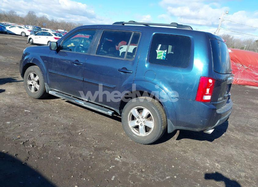 Photo 3 of 2011 Honda Pilot EX-L (VIN 5FNYF4H50BB011058)