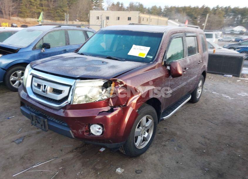 Photo 2 of 2011 Honda Pilot EX-L (VIN 5FNYF4H50BB018768)