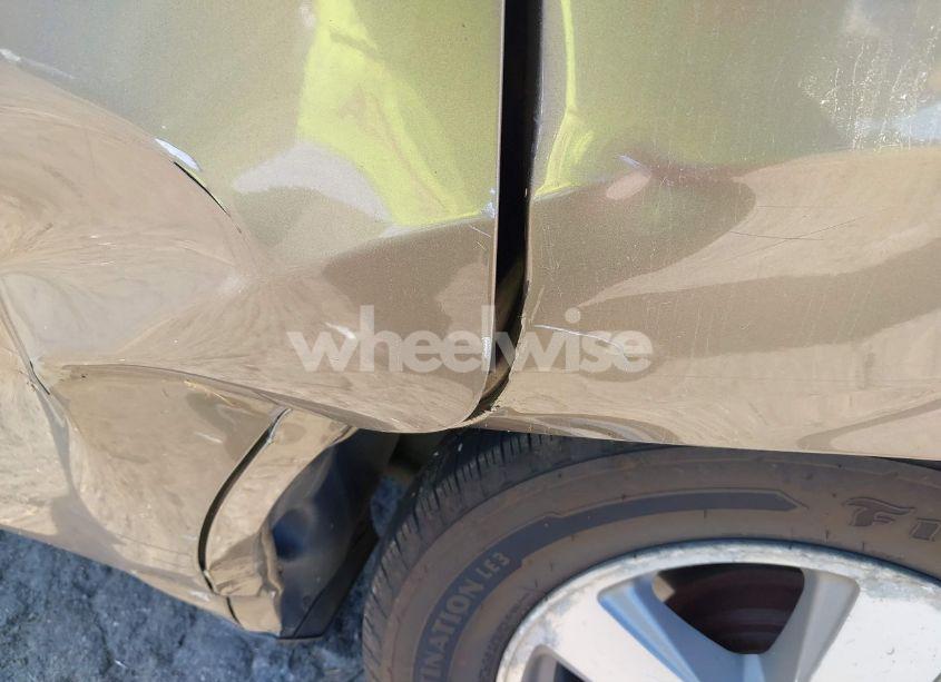 Photo 19 of 2011 Honda Pilot EX-L (VIN 5FNYF4H50BB044528)