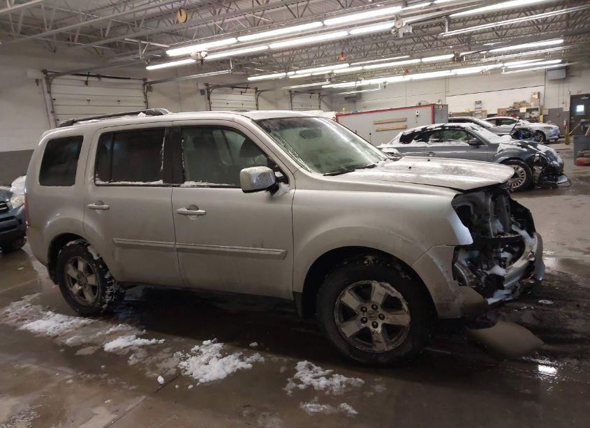 Photo 14 of 2011 Honda Pilot EX-L (VIN 5FNYF4H50BB053407)