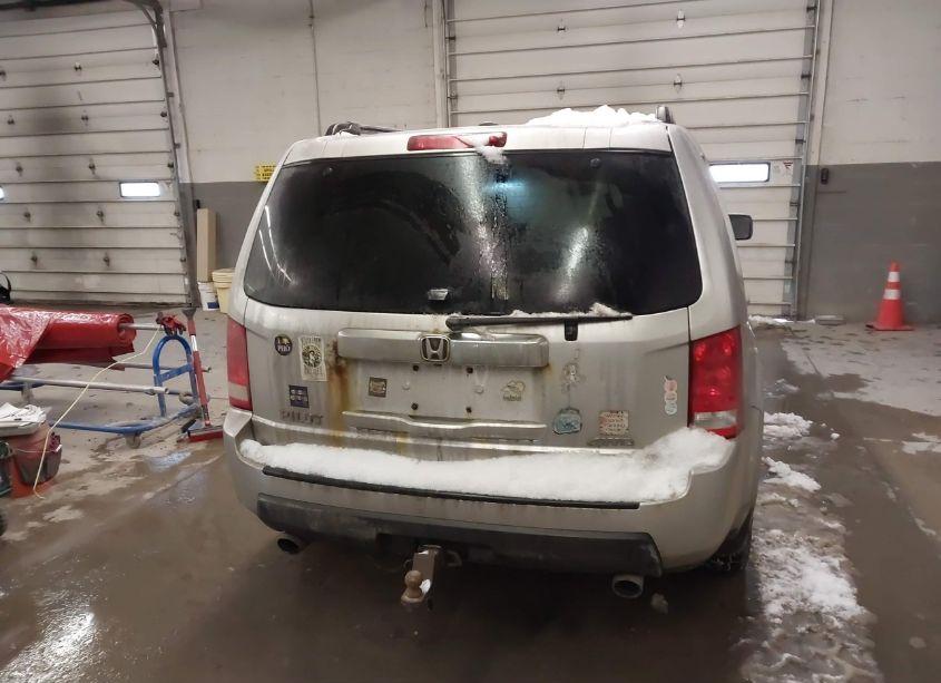 Photo 17 of 2011 Honda Pilot EX-L (VIN 5FNYF4H50BB053407)