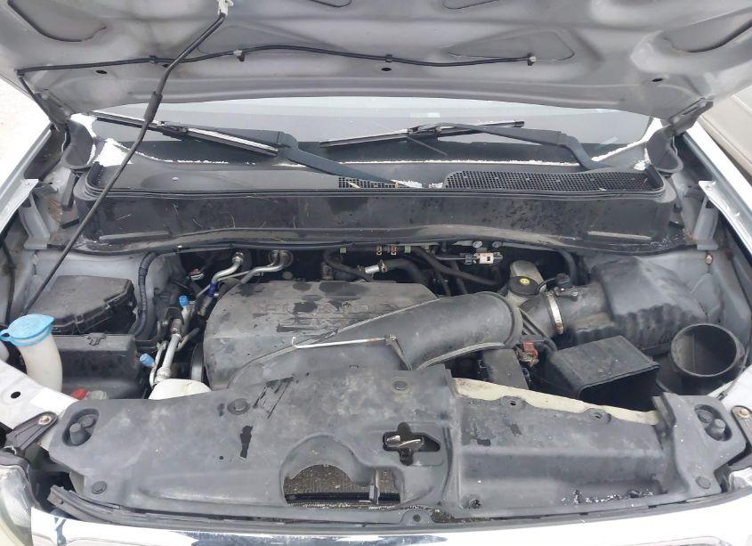 Photo 10 of 2011 Honda Pilot EX-L (VIN 5FNYF4H50BB053553)