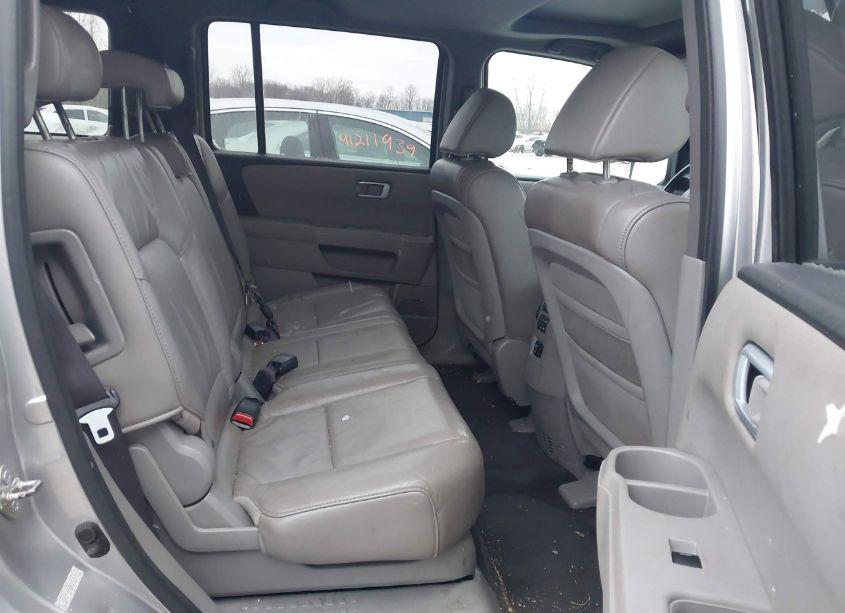 Photo 8 of 2011 Honda Pilot EX-L (VIN 5FNYF4H50BB053553)