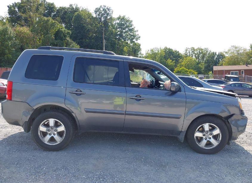 Photo 14 of 2011 Honda Pilot EX-L (VIN 5FNYF4H50BB066352)