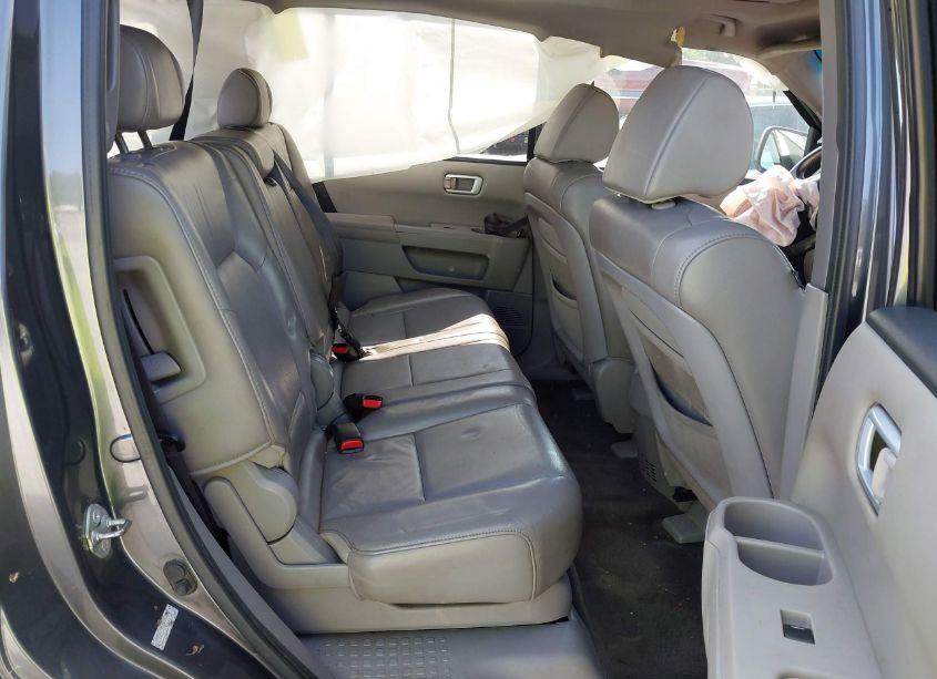 Photo 8 of 2011 Honda Pilot EX-L (VIN 5FNYF4H50BB066352)