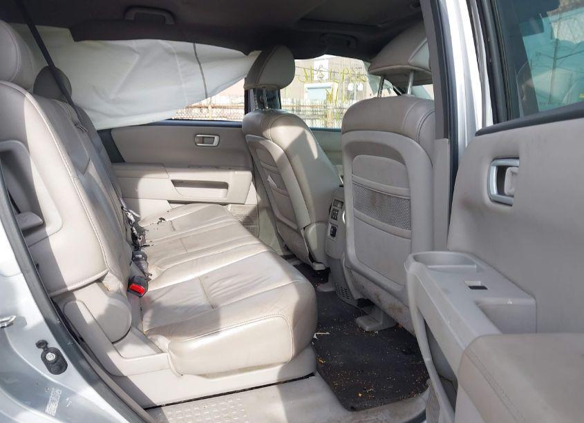 Photo 8 of 2011 Honda Pilot EX-L (VIN 5FNYF4H50BB068358)