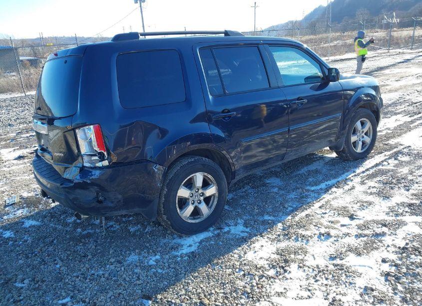 Photo 4 of 2011 Honda Pilot EX-L (VIN 5FNYF4H50BB105425)