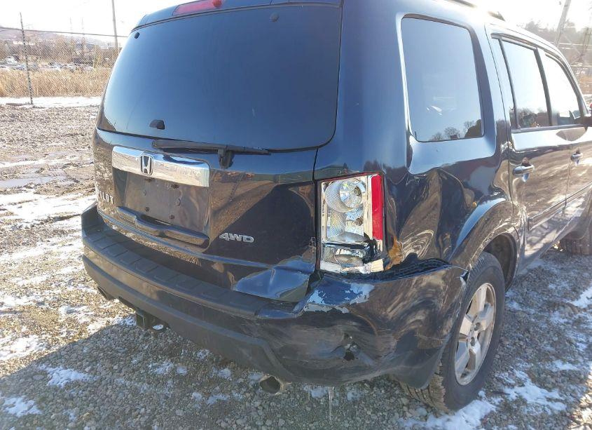 Photo 6 of 2011 Honda Pilot EX-L (VIN 5FNYF4H50BB105425)