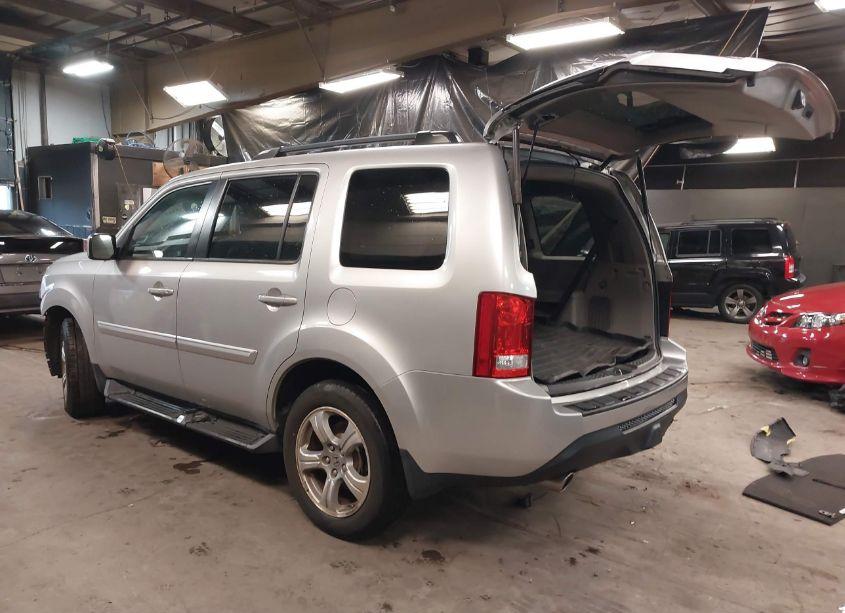 Photo 3 of 2012 Honda Pilot EX-L (VIN 5FNYF4H50CB042120)