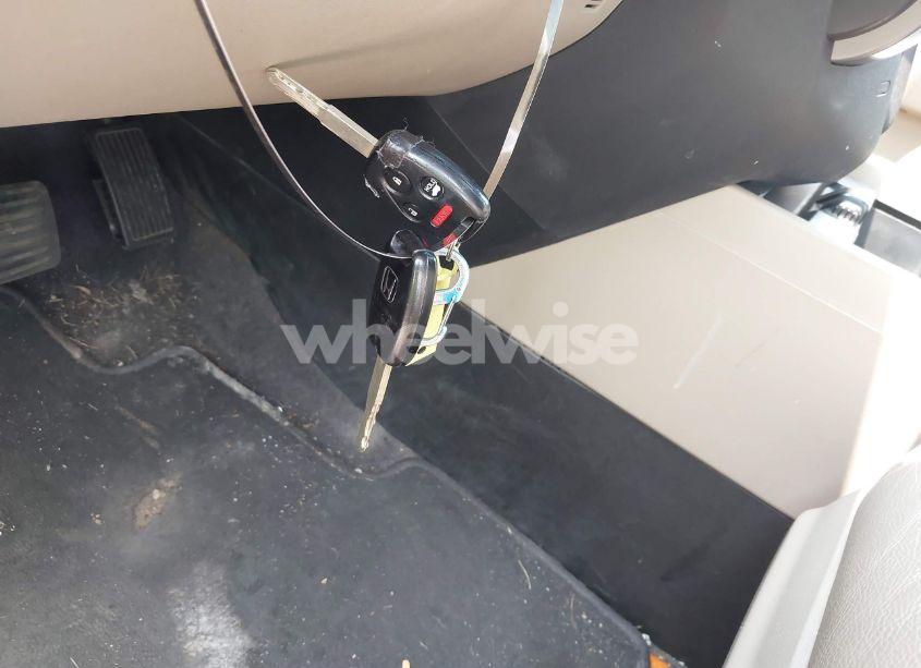 Photo 11 of 2012 Honda Pilot EX-L (VIN 5FNYF4H50CB080933)