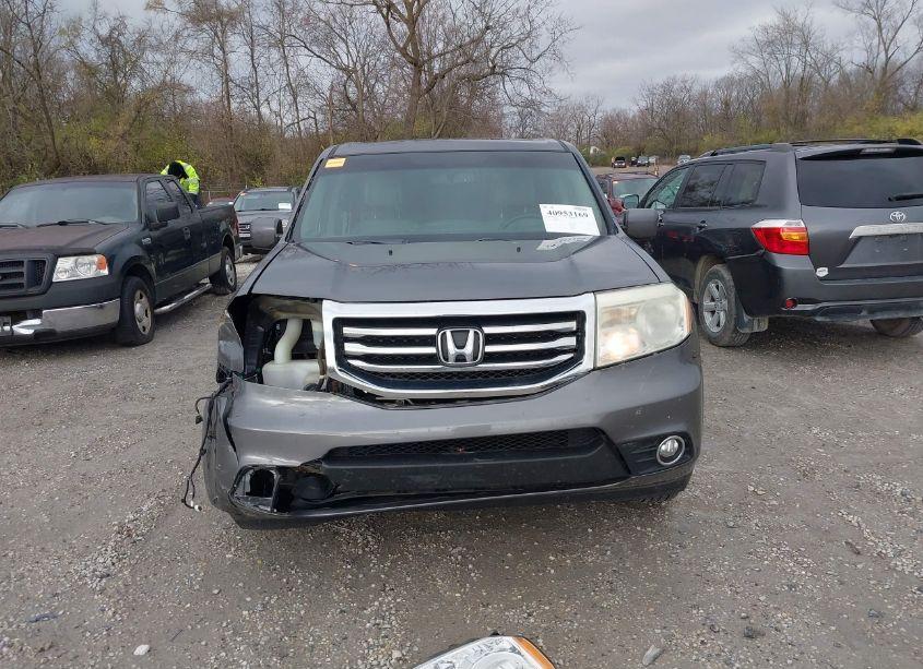 Photo 13 of 2014 Honda Pilot EX-L (VIN 5FNYF4H50EB016751)