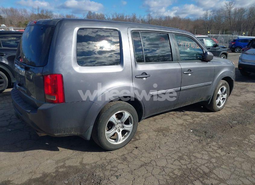 Photo 13 of 2014 Honda Pilot EX-L (VIN 5FNYF4H50EB050057)