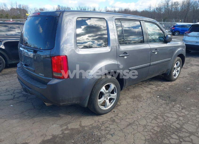 Photo 4 of 2014 Honda Pilot EX-L (VIN 5FNYF4H50EB050057)