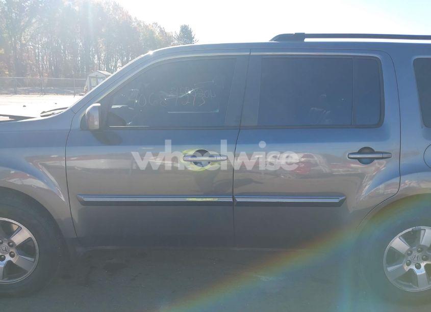 Photo 14 of 2011 Honda Pilot EX-L (VIN 5FNYF4H51BB009416)