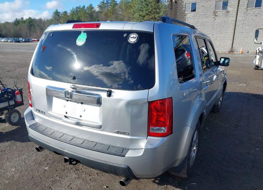 Photo 4 of 2011 Honda Pilot EX-L (VIN 5FNYF4H51BB035482)